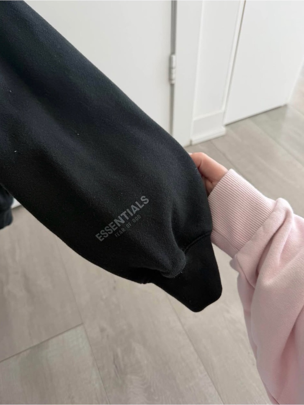 Fear of God Essentials Black Crewneck Sweatshirt - Picture 2 of 5